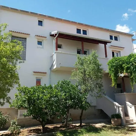 Appartement With A Parking Space Sveti Filip I Jakov, Biograd - 18810